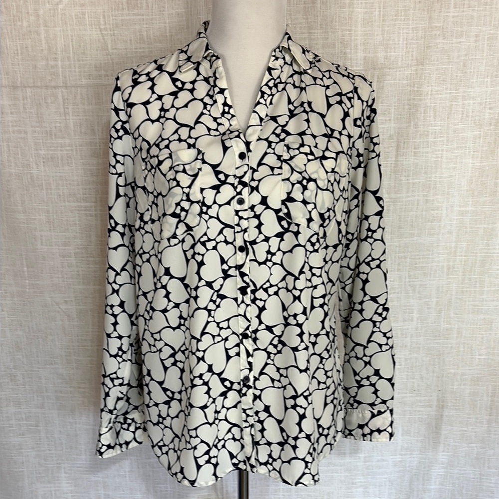 NWOT Talbots heart-print camp shirt